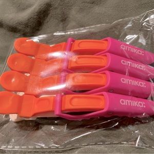 Amika hair styling clips